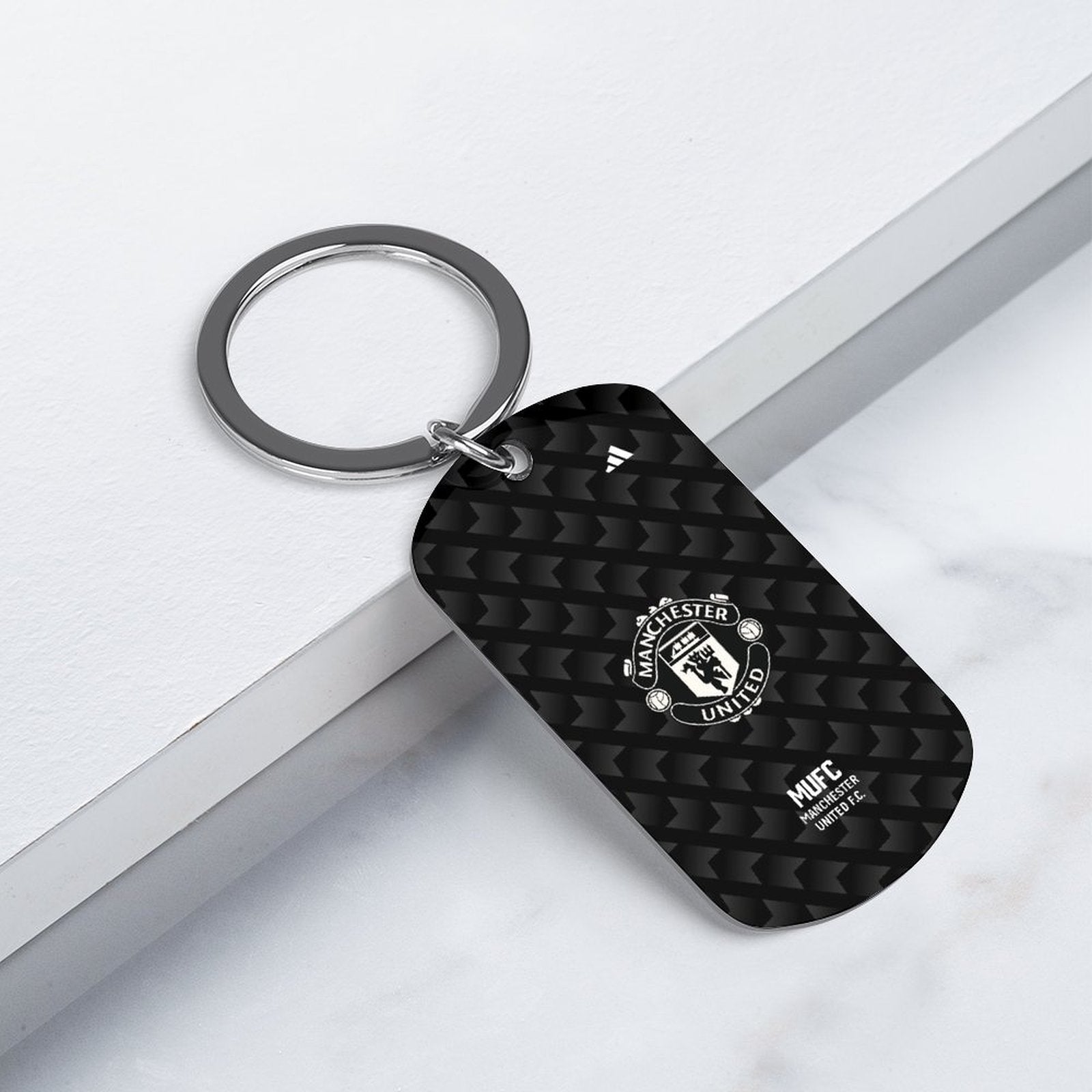 MANCHESTER UNITED KEYCHAIN